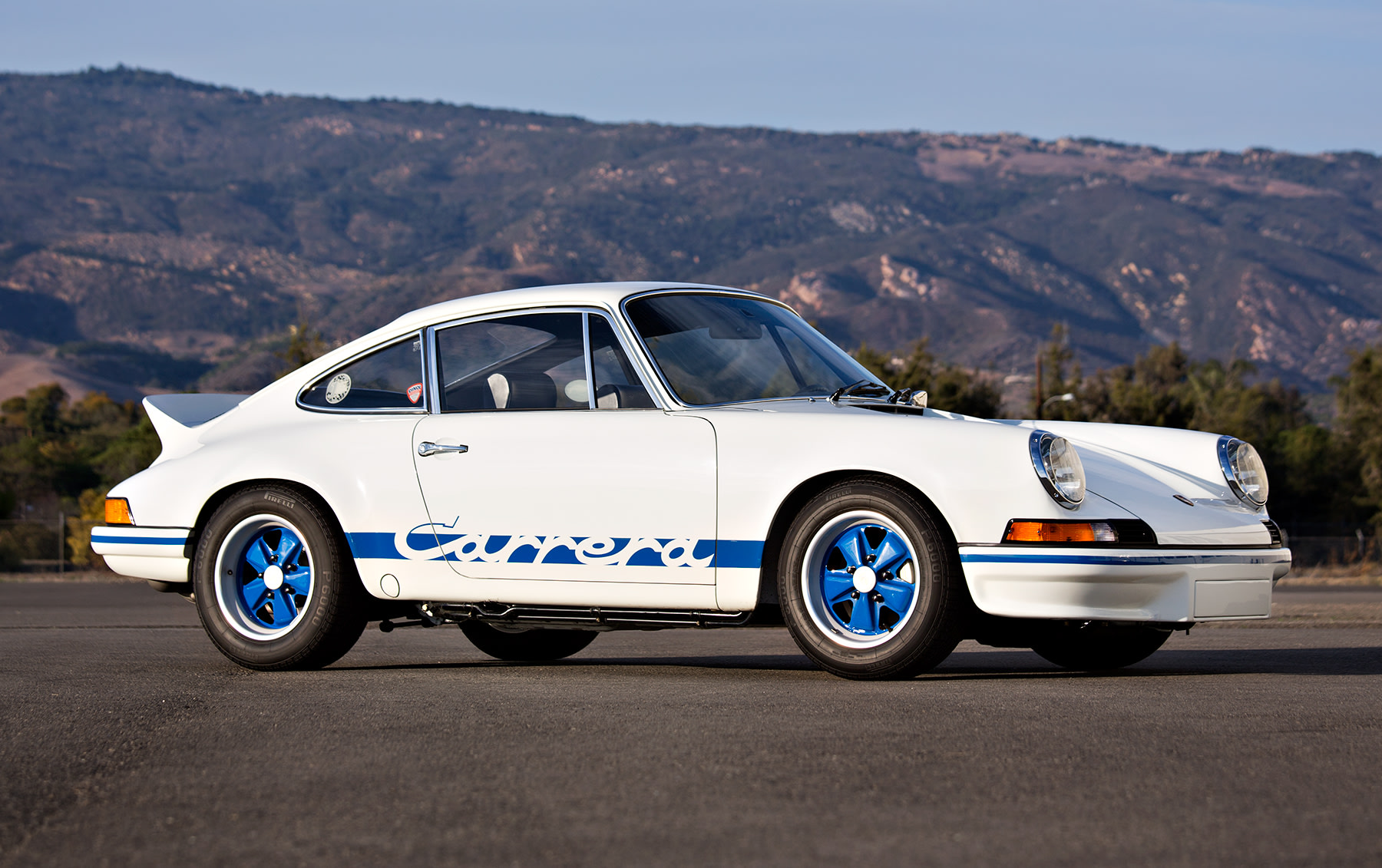 【VISION】Porsche 911 Carrera RS 2.7 白青 1973 Porsche 911 Carrera RS 2.7 Touring | The White